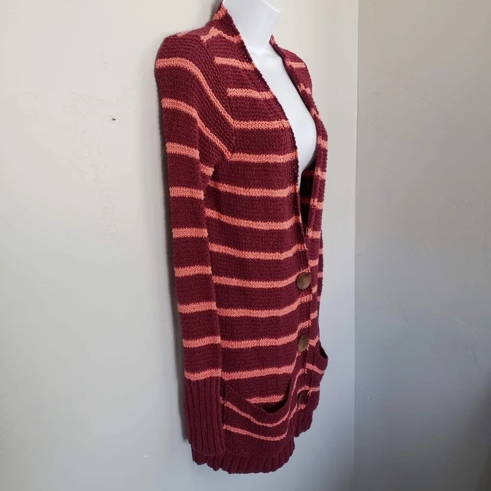 Free People Beach Small Chunky Knit Cardigan Long Sleeve V-neck Wood Buttons Top